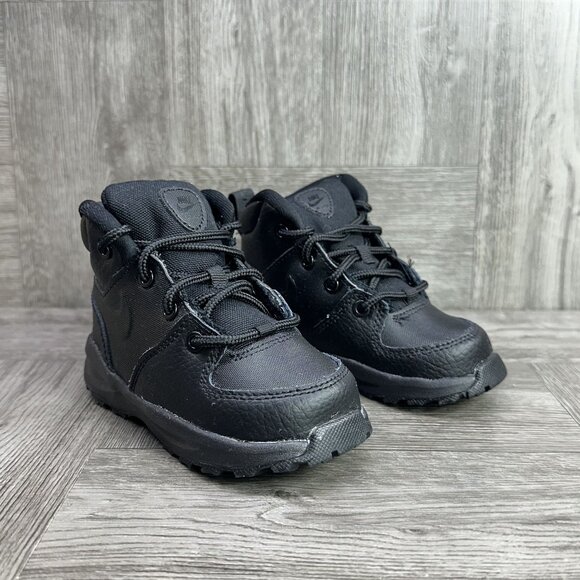 Nike Manoa LTR Infant 6c Triple Black Hightop Shoes - Picture 2 of 8